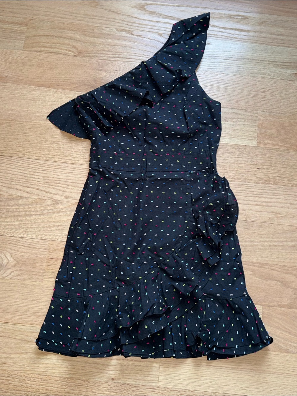 Wayf Black One-Shoulder Mini Dress with Multicolor Dot Accents